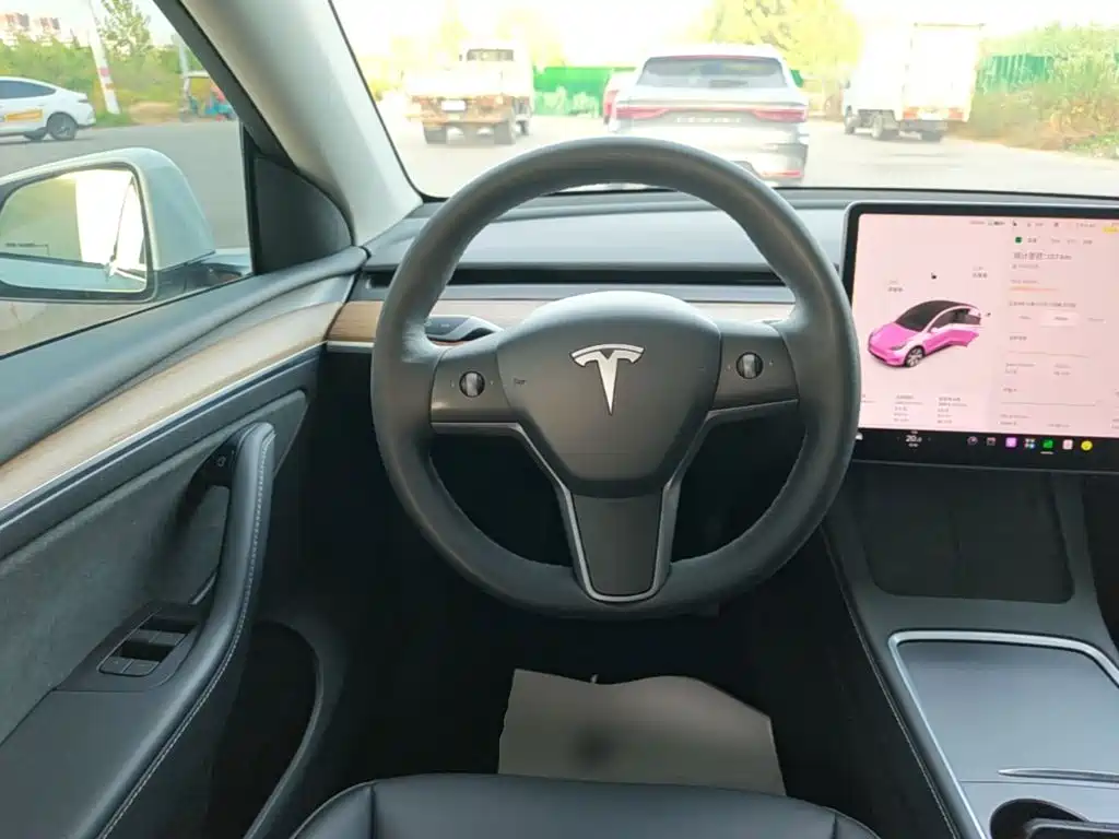 Model Y 2021 standard range rear-wheel drive version купить на сайте DeffCars