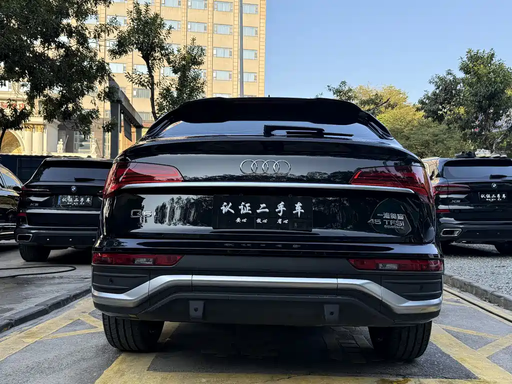 Audi Q5L Sportback 2022 facelift 45 TFSI luxury model купить на сайте DeffCars