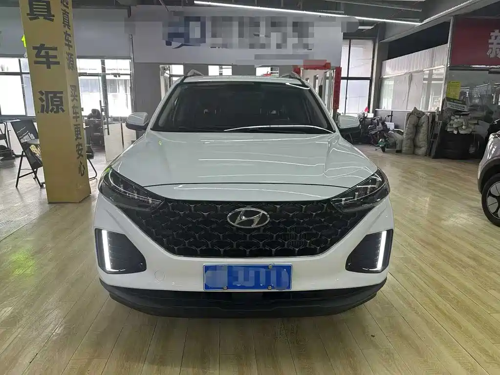 Beijing Hyundai ix35 2021 240TGDi DCT two-wheel drive GLS leading version купить на сайте DeffCars