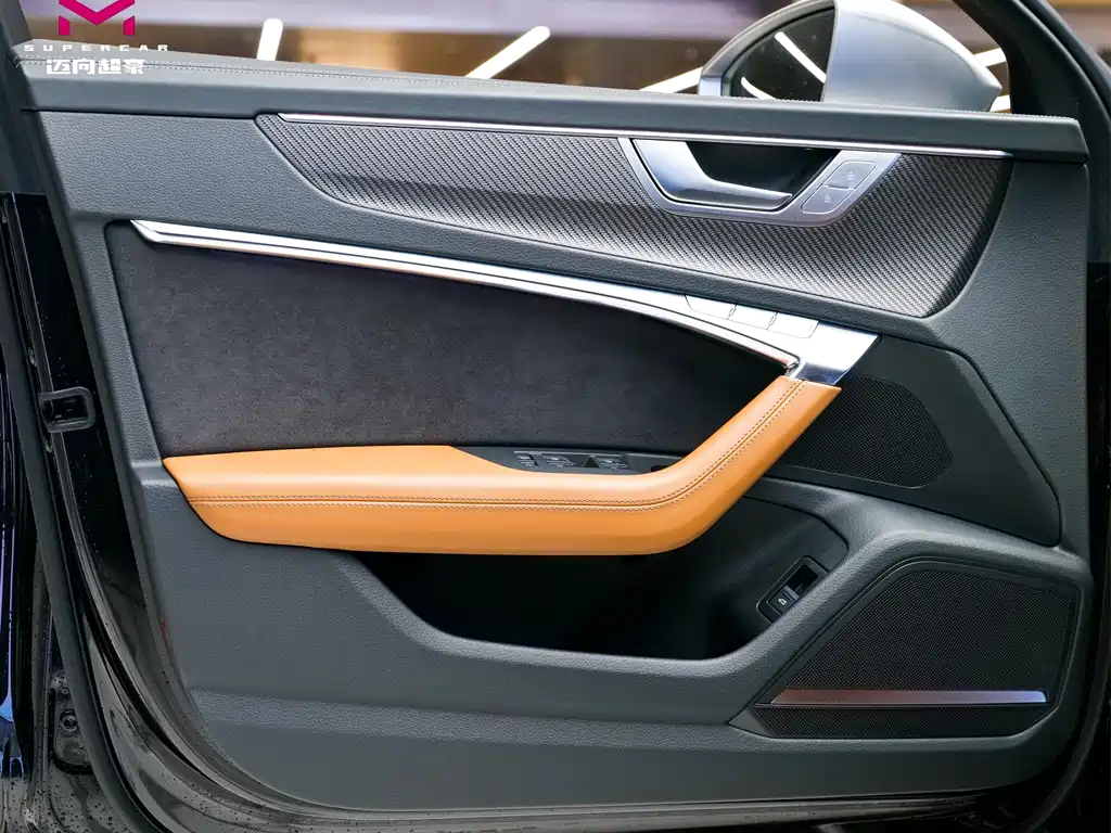 Audi RS 6 2024 RS 6 4.0T Avant performance купить на сайте DeffCars