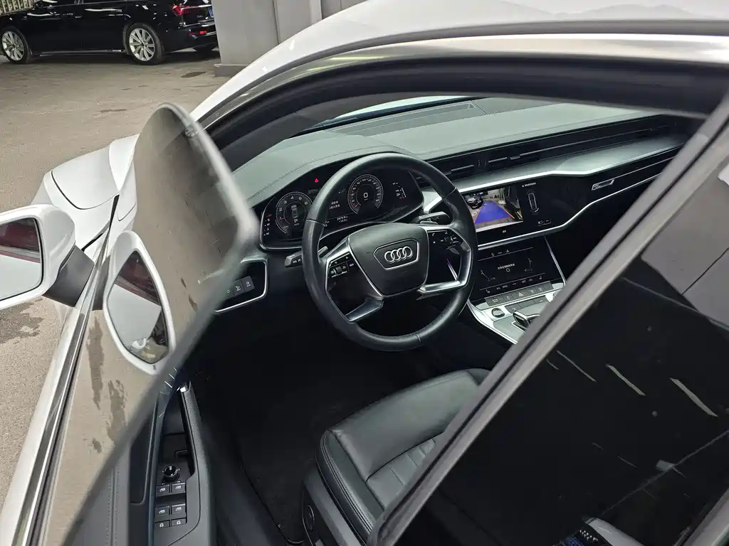 Audi A7 2021 40 TFSI luxury model купить на сайте DeffCars