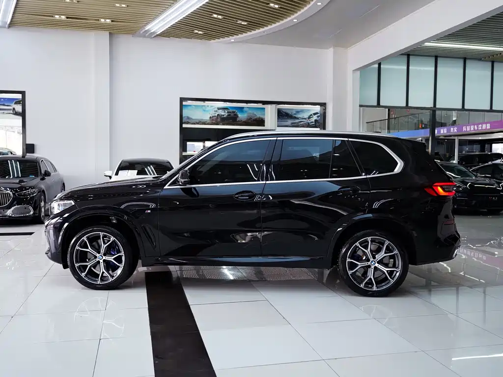 BMW X5 imported 2021 xDrive40i exclusive M sports package купить на сайте DeffCars