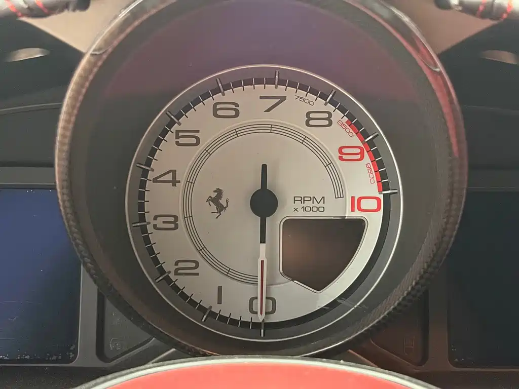 F12berlinetta 2013 6.3L standard type купить на сайте DeffCars