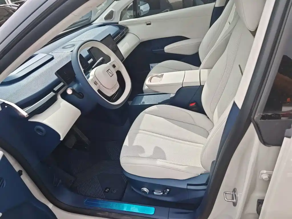 Jikrypton X 2025 five-seater rear-wheel drive version купить на сайте DeffCars