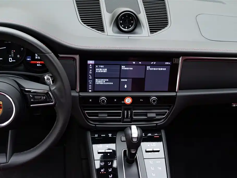 Macan 2022 Macan 2.0T купить на сайте DeffCars