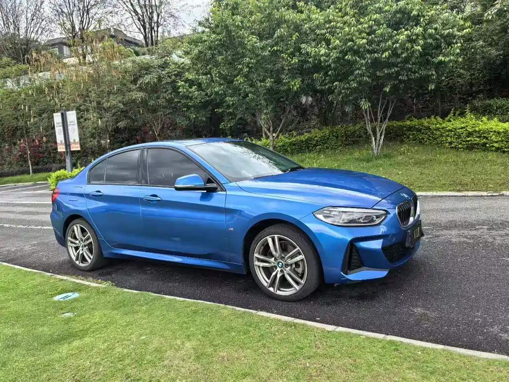 BMW 1 Series 2019 120i Leading M Sports Package купить на сайте DeffCars