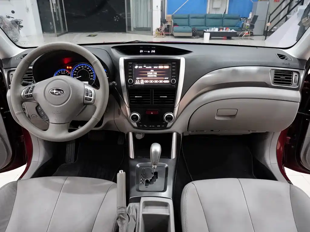 Forester 2012 Classic 2.5XS Automatic Deluxe Navigation Edition купить на сайте DeffCars
