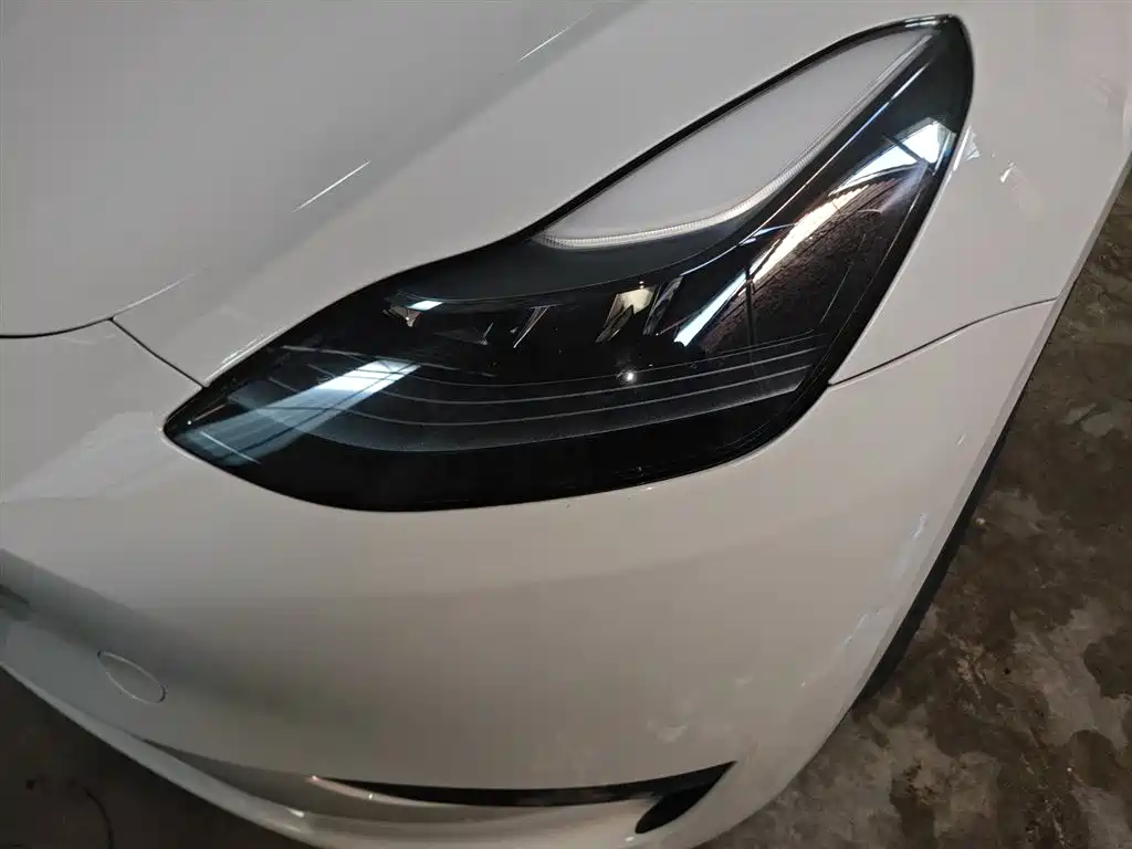 Model Y 2024 rear-wheel drive version купить на сайте DeffCars
