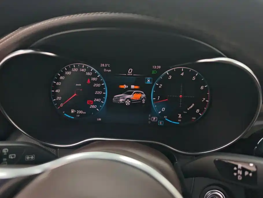 Mercedes GLC 2022 facelift 2 260 L 4MATIC dynamic купить на сайте DeffCars