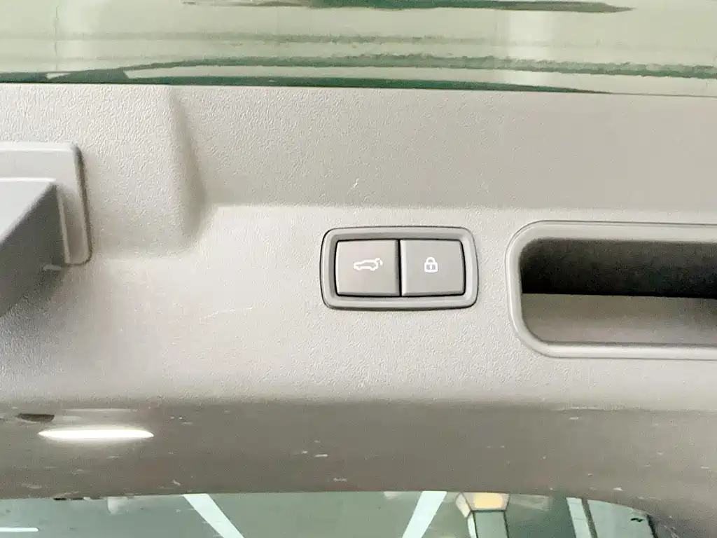 Ideal ONE 2021 extended range 6-seater version купить на сайте DeffCars