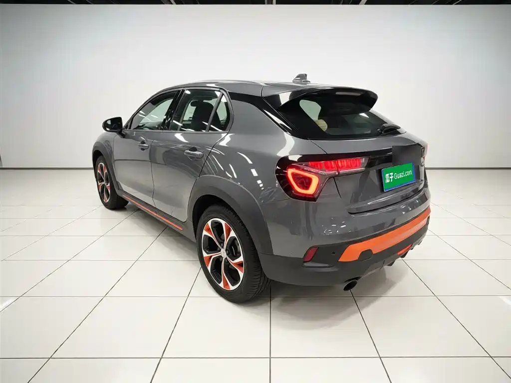 Lynk & Co 02 2019 High-Energy Edition 2.0T Automatic Two-wheel Drive Shine Edition National VI купить на сайте DeffCars