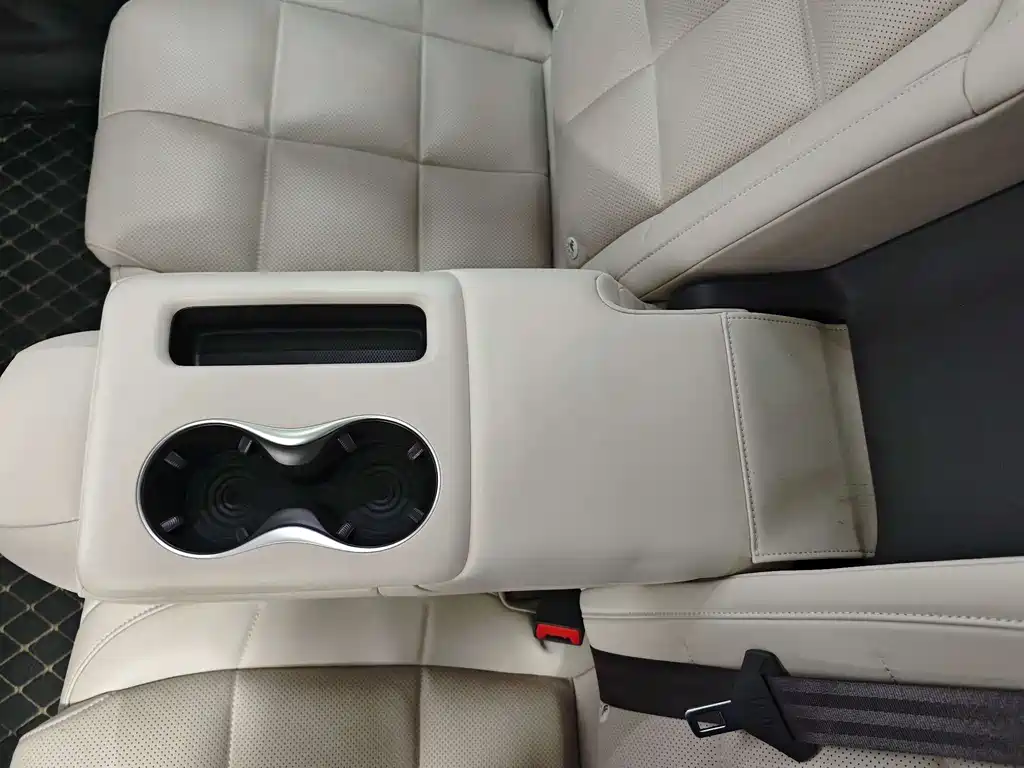 Zhiji LS6 2023 Max Standard Edition купить на сайте DeffCars