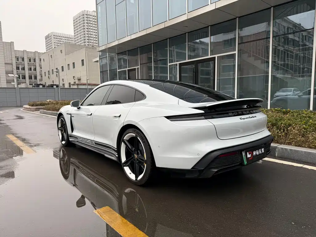 Taycan 2019 Taycan Turbo S купить на сайте DeffCars