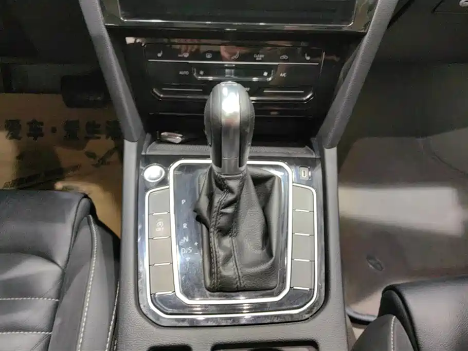 Magotan 2020 330TSI DSG leading model купить на сайте DeffCars