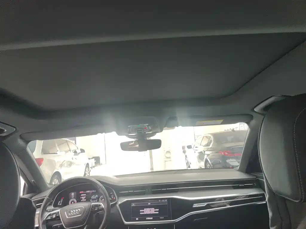 Audi A6L 2024 45 TFSI Premium Dynamic Model купить на сайте DeffCars