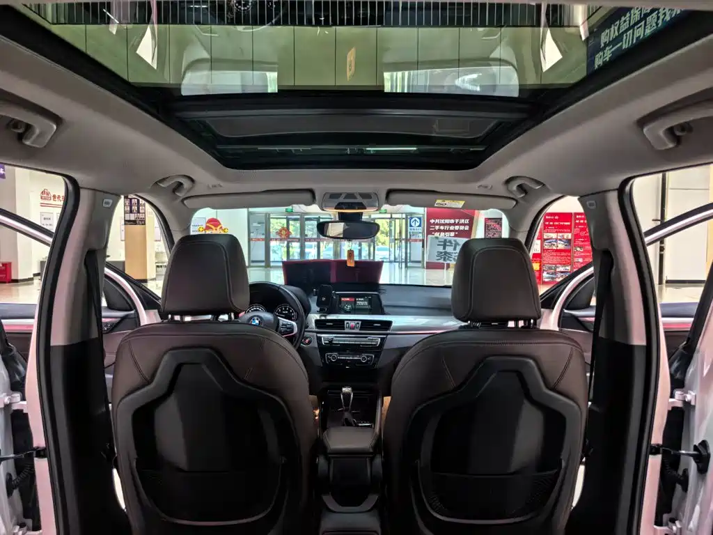 BMW X1 2018 sDrive18Li Exclusive Model купить на сайте DeffCars