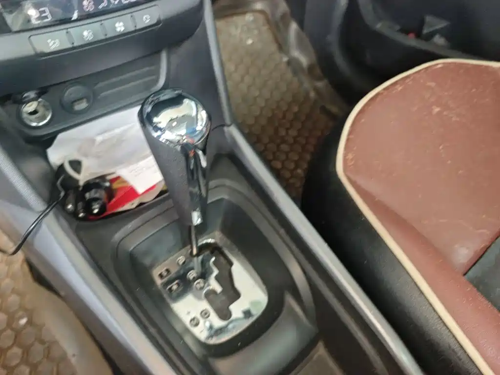 Peugeot 2008 2016 230THP Automatic Fashion Edition купить на сайте DeffCars