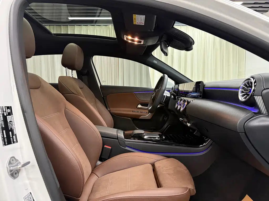 Mercedes-Benz A-Class 2024 A 200 L Fashion купить на сайте DeffCars