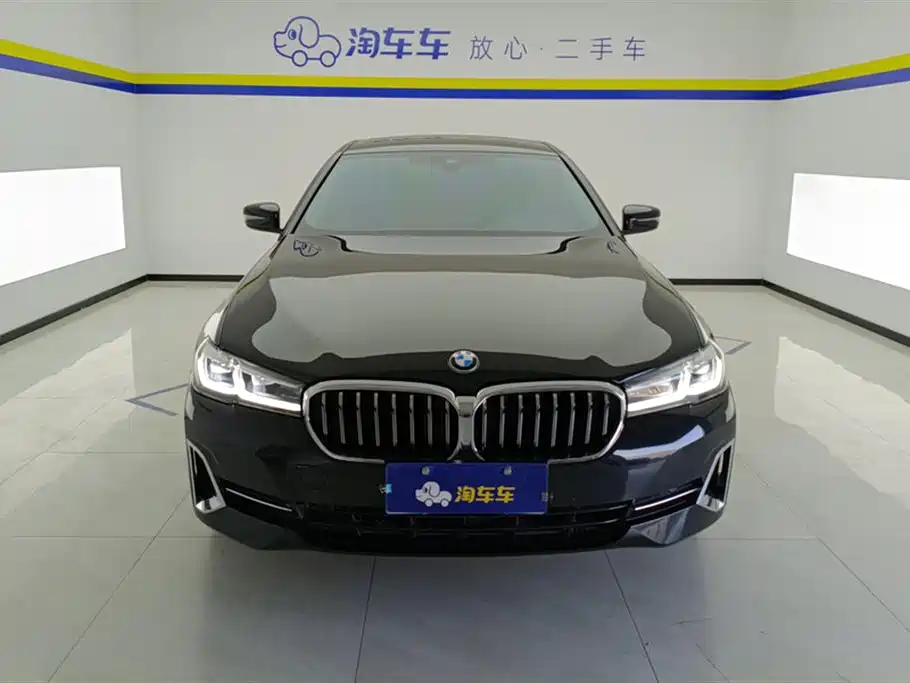 BMW 5 Series 2022 facelift 2 525Li luxury package купить на сайте DeffCars