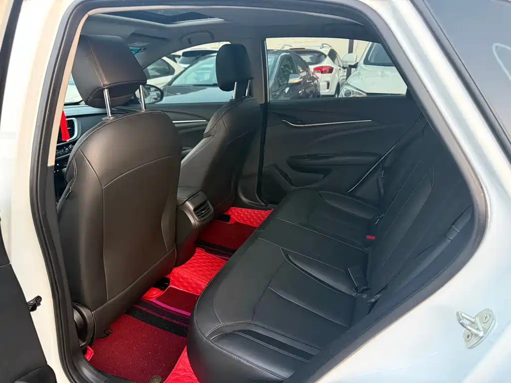Yinglang 2021 model 1.5L automatic aggressive model купить на сайте DeffCars