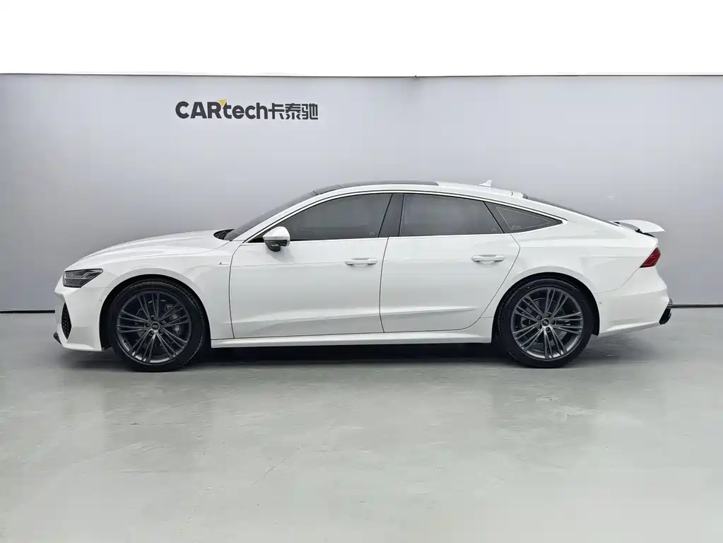 Audi A7 2023 45 TFSI Premium Selection купить на сайте DeffCars