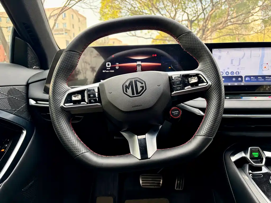 MG7 2023 2.0T automatic Trophy+ engine version купить на сайте DeffCars