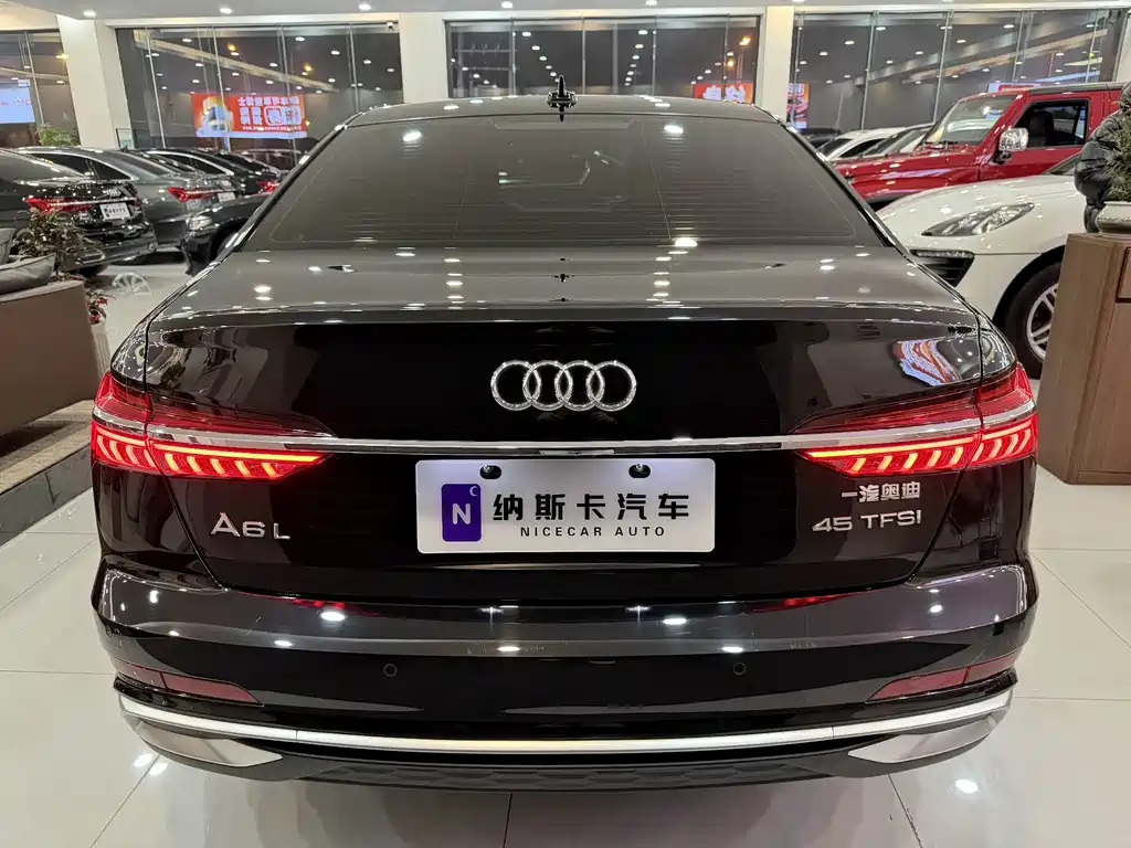 Audi A6L 2023 45 TFSI Premium Dynamic Model купить на сайте DeffCars
