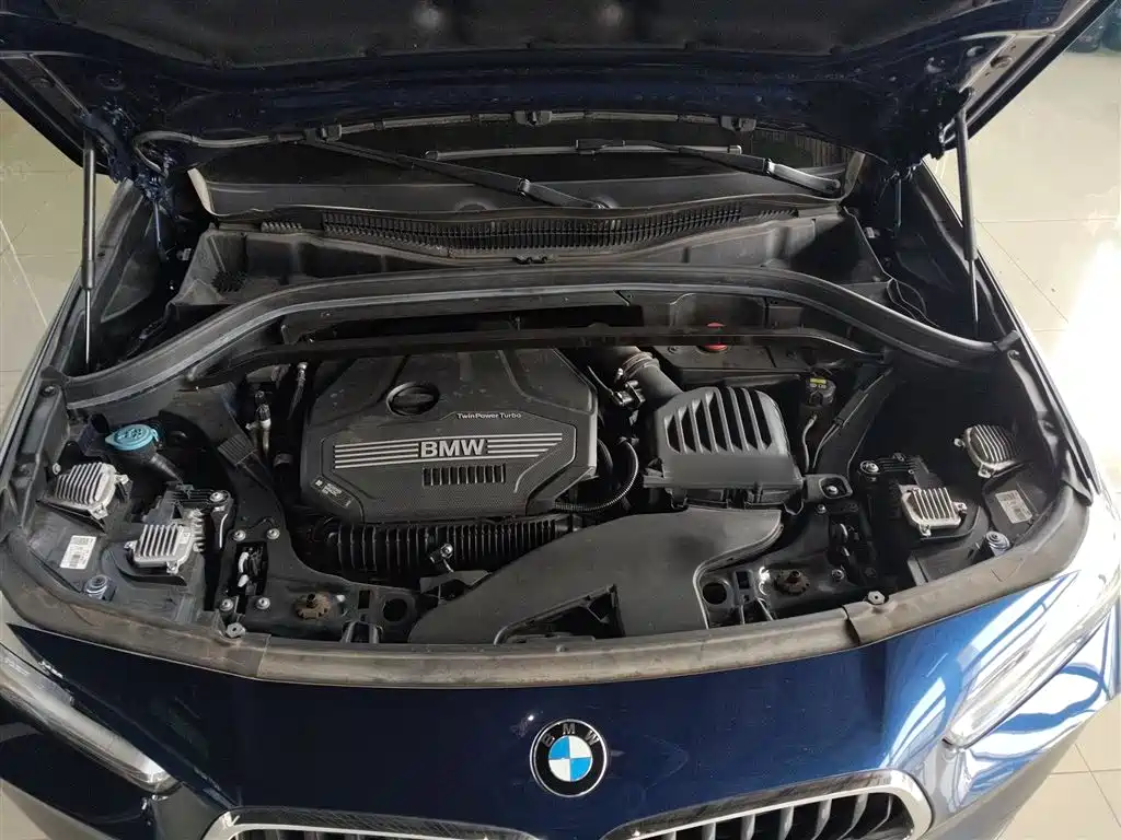 BMW X2 2020 sDrive25i Leading M Off-Road Package купить на сайте DeffCars