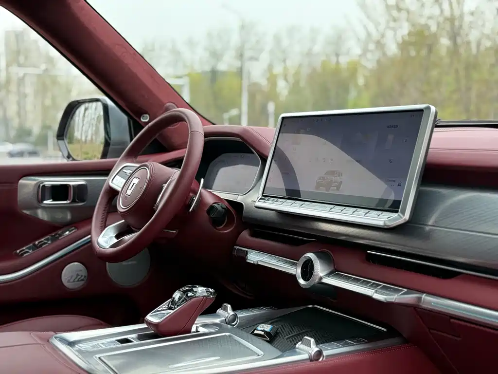 Tank 700 New Energy 2024 Hi4-T Extreme Edition купить на сайте DeffCars