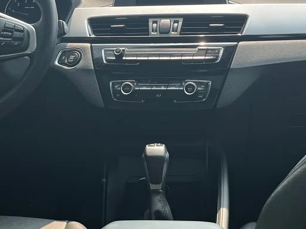 BMW X1 2018 sDrive18Li Fashion Model купить на сайте DeffCars