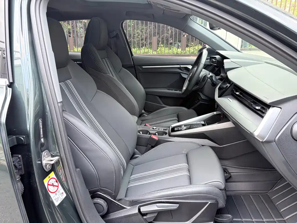Audi A3 2024款 A3L Limousine 35 TFSI 时尚运动型 купить на сайте DeffCars