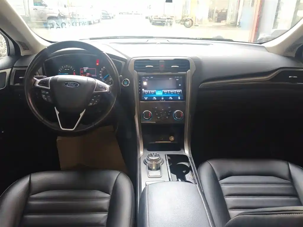 Mondeo 2018 EcoBoost 180 Smart Control Fashion National VI купить на сайте DeffCars