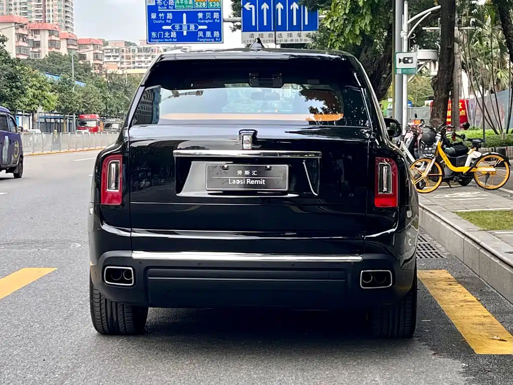 Cullinan 2024 four-seat version купить на сайте DeffCars