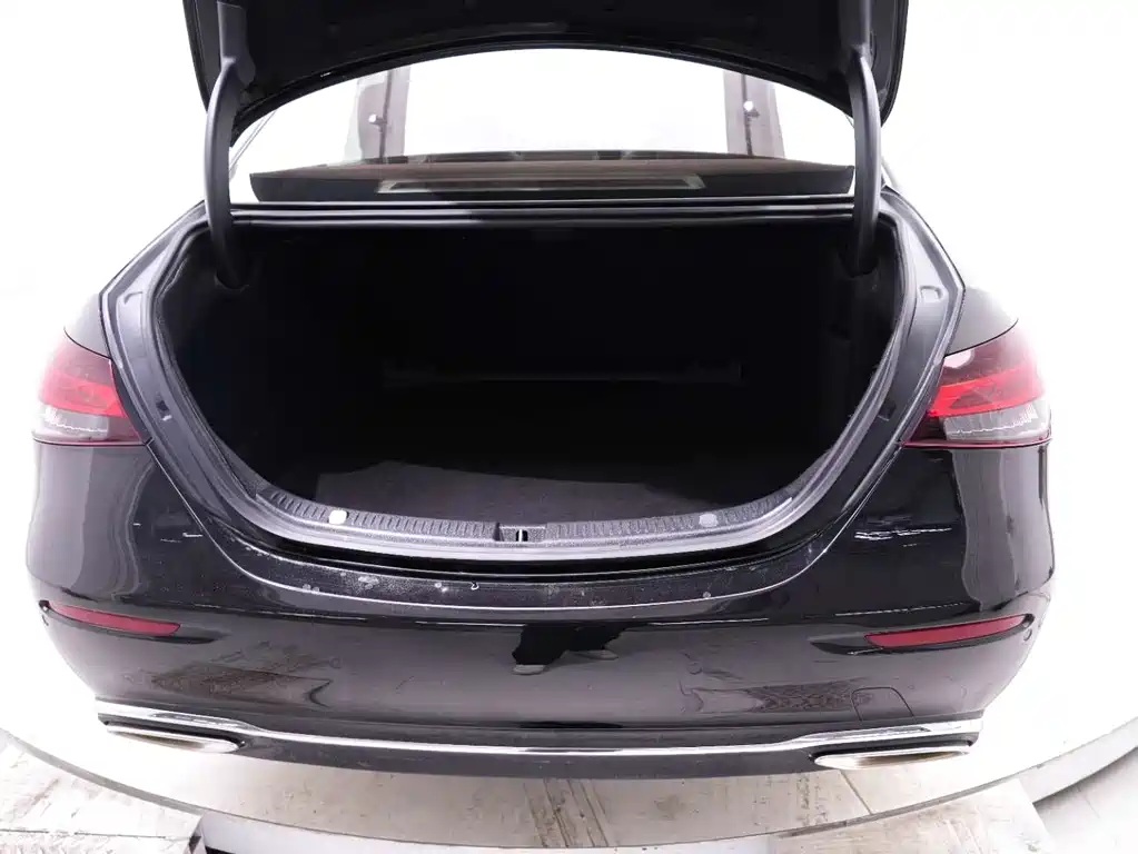 Mercedes-Benz E-Class 2021 facelift E 260 L купить на сайте DeffCars