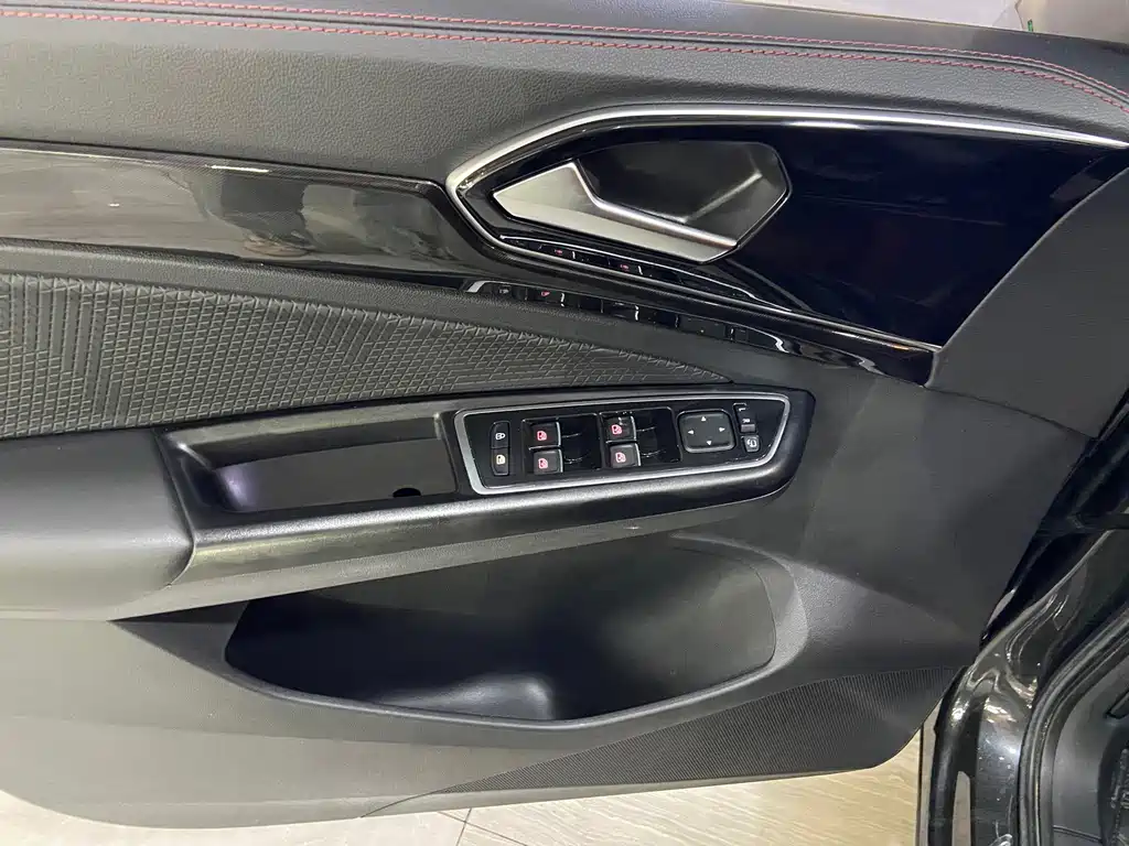 Jetta VS5 2022 280TSI Automatic High Glory Honor Edition купить на сайте DeffCars