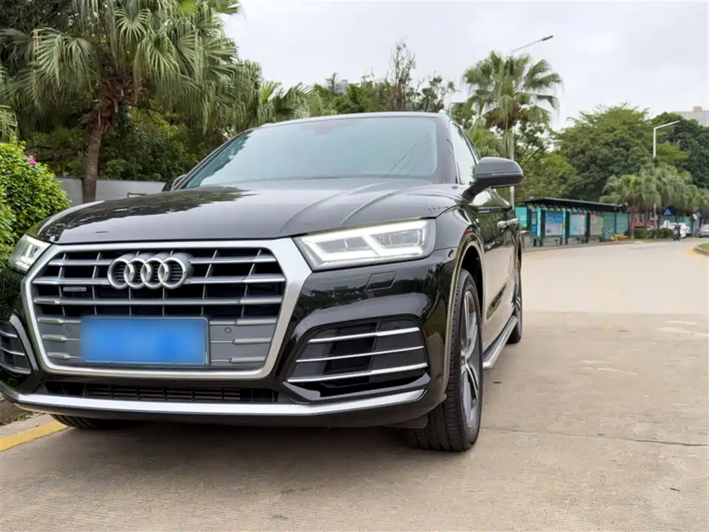 Audi Q5L 2020 facelift 40 TFSI enjoys fashionable style купить на сайте DeffCars
