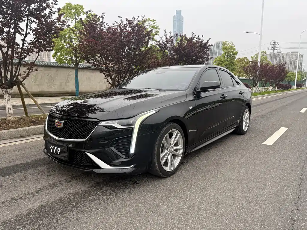 Cadillac CT4 2021 28T Fashion Model купить на сайте DeffCars