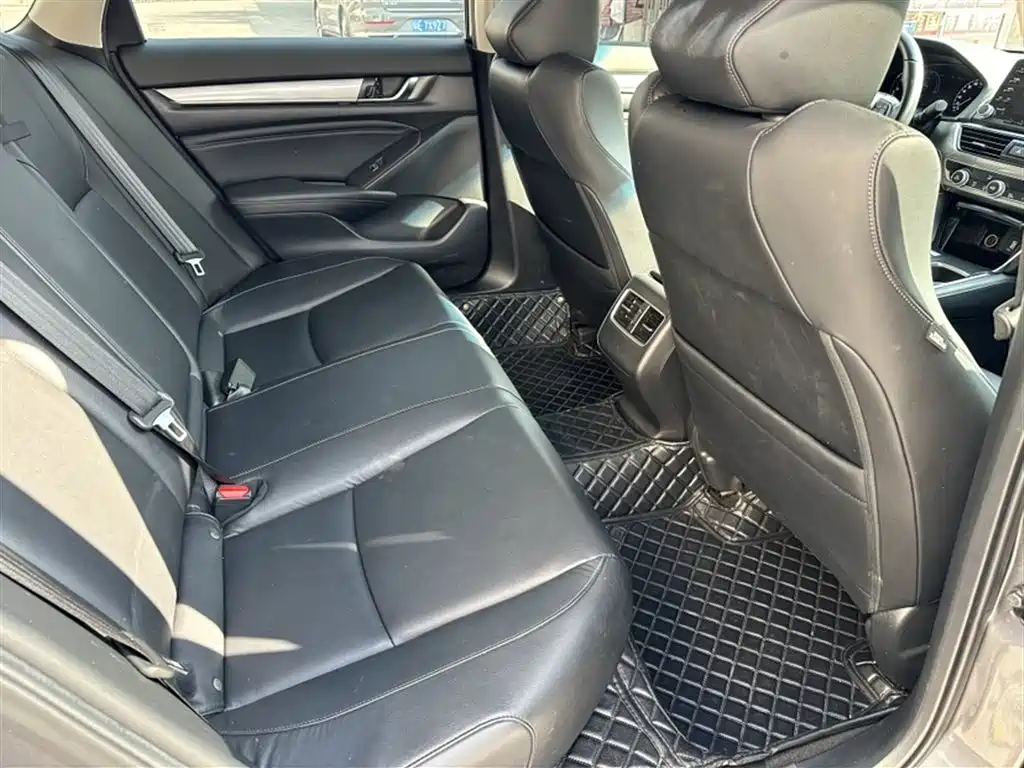 Accord 2018 Sharp Hybrid 2.0L Sharp Collar Edition National VI купить на сайте DeffCars