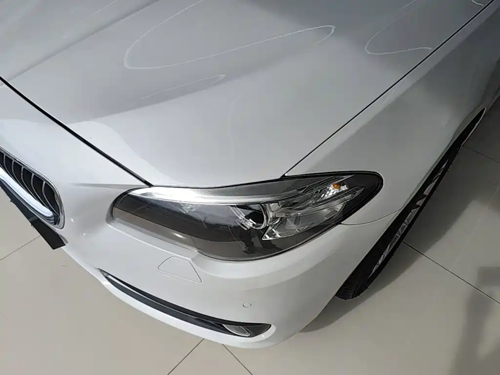 BMW 5 Series 2014 525Li Leading Model купить на сайте DeffCars