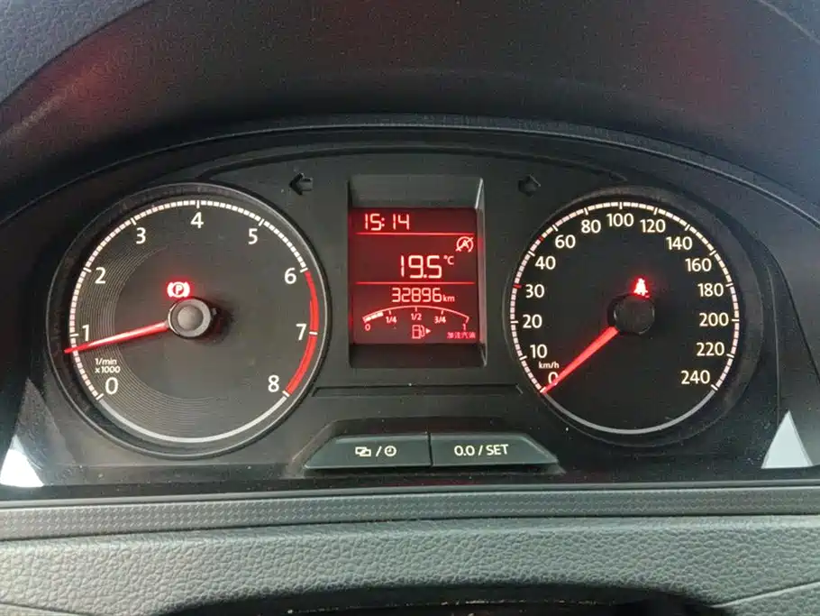 Santana 2021 1.5L Manual Fashion Edition купить на сайте DeffCars