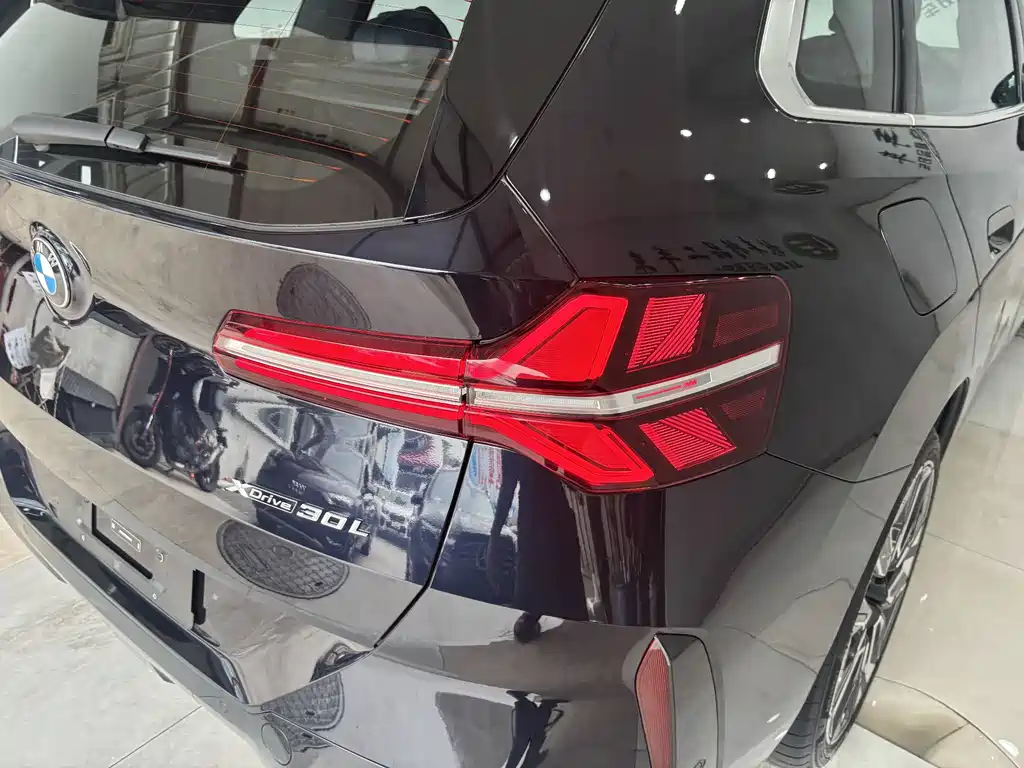 BMW X3 2025 xDrive30L Exclusive M Sports Package купить на сайте DeffCars