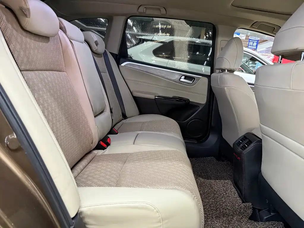 Jade 2017 1.8L automatic comfort version 5 seats купить на сайте DeffCars