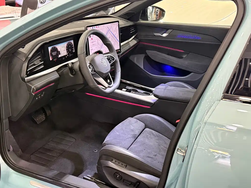 Passat 2025 Pro 380TSI Star Dragon Edition купить на сайте DeffCars