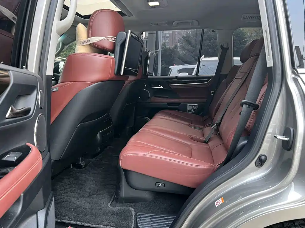 Lexus LX 2019 570 Premium Luxury Edition купить на сайте DeffCars
