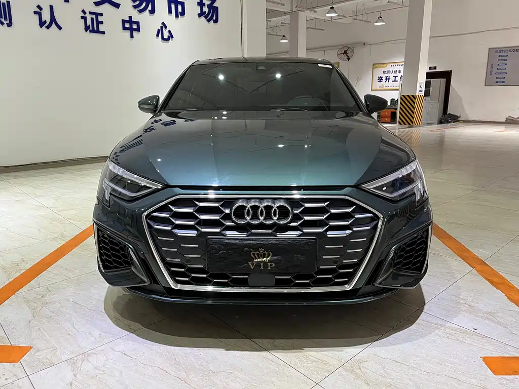 Audi A3 2023 facelift A3L Limousine 35 TFSI fashionable and sporty купить на сайте DeffCars
