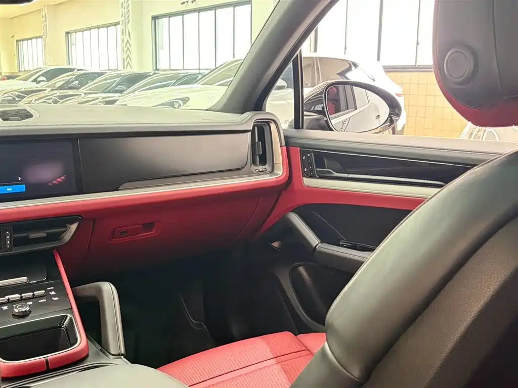 Cayenne 2024 Cayenne 3.0T купить на сайте DeffCars