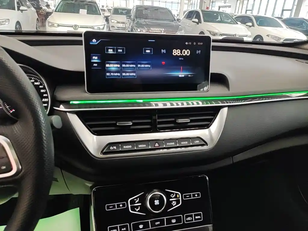 Hongqi H5 2020 1.5T DCT Flag Rhyme Edition купить на сайте DeffCars