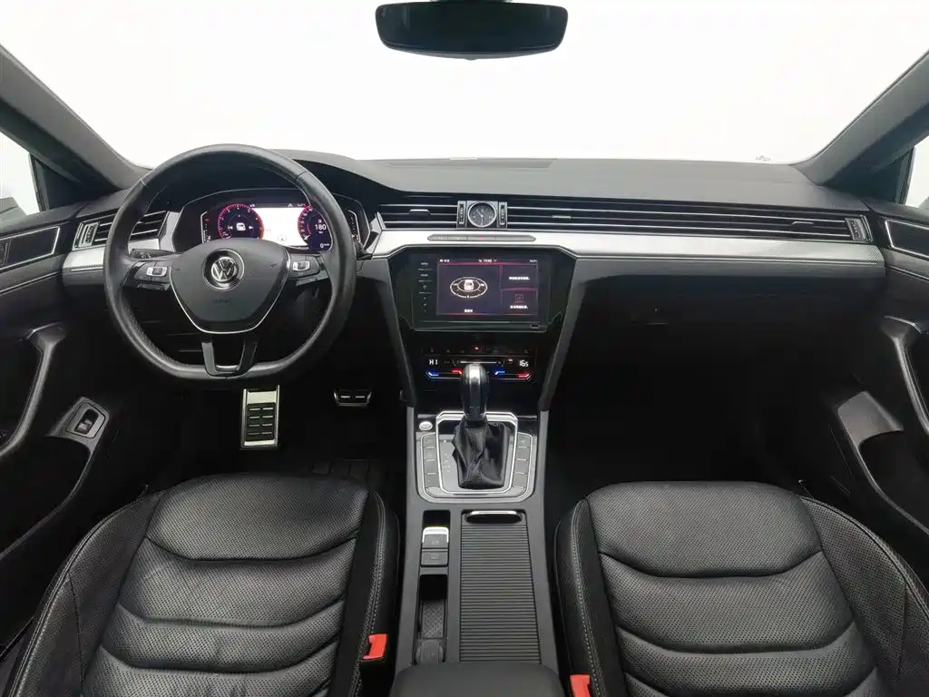 FAW-Volkswagen CC 2020 330TSI Charming Edition National VI купить на сайте DeffCars