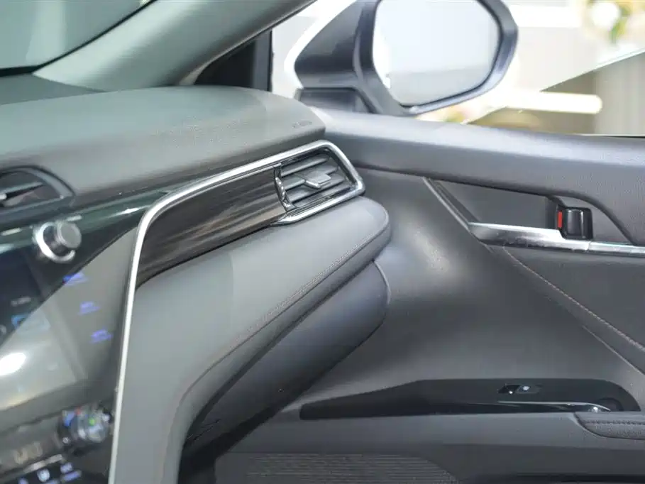 Camry 2019 2.5G Deluxe Edition National V купить на сайте DeffCars