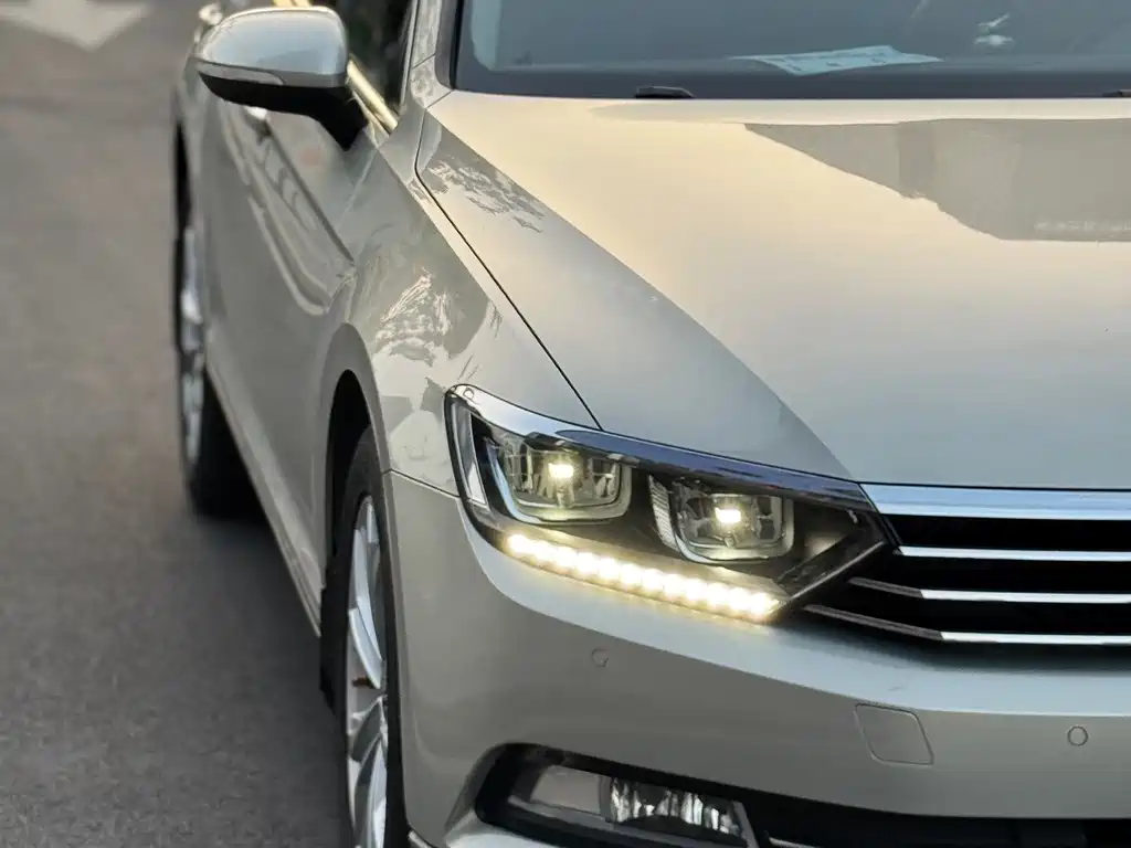 Magotan 2019 330TSI DSG luxury model National VI купить на сайте DeffCars